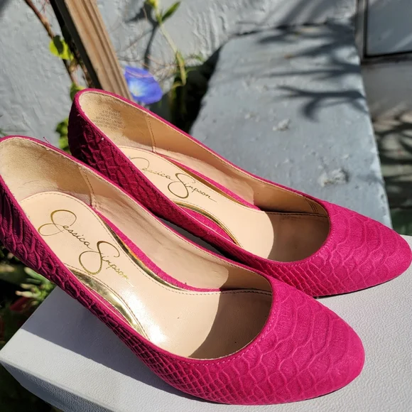 JESSICA SIMPSON / FUCHSIA FLASH // REDUCED PRICE‼️👠 - Picture 2 of 5